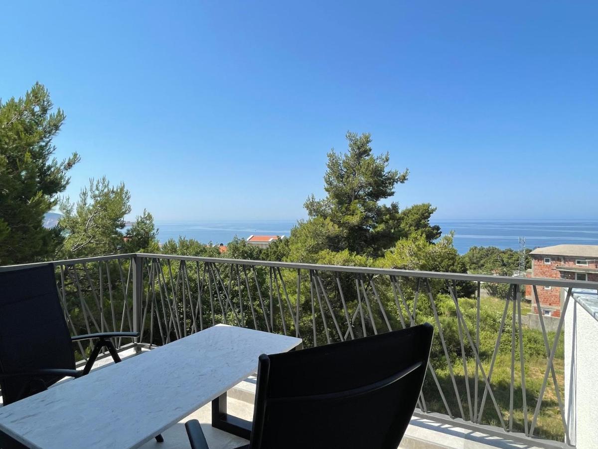 Villa Pine Bar Exterior photo